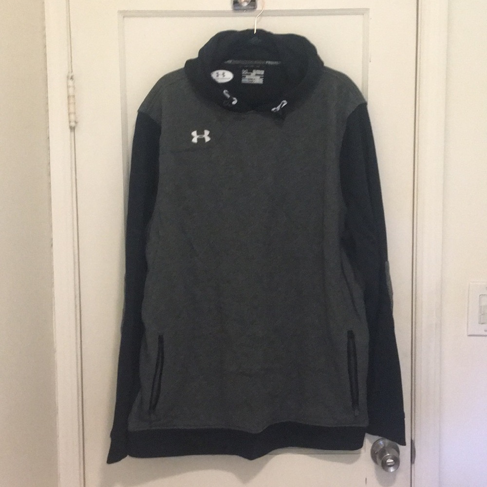 Under Armour Sweatshirt